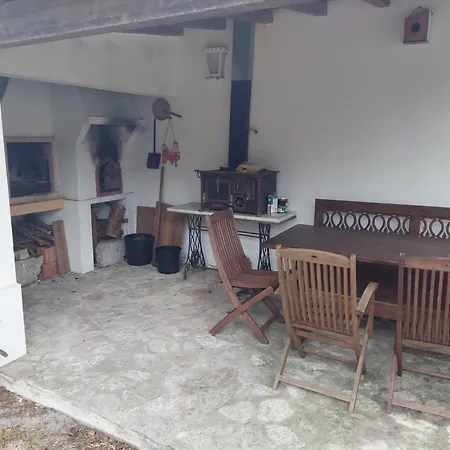 Casa Dos Pinheiros * Casal do Narcizo